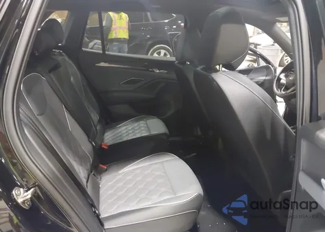 2025 Volkswagen Tiguan 2.0T Sel R-Line из США, поврежденный, VIN 3VVLR7RM4SM035269